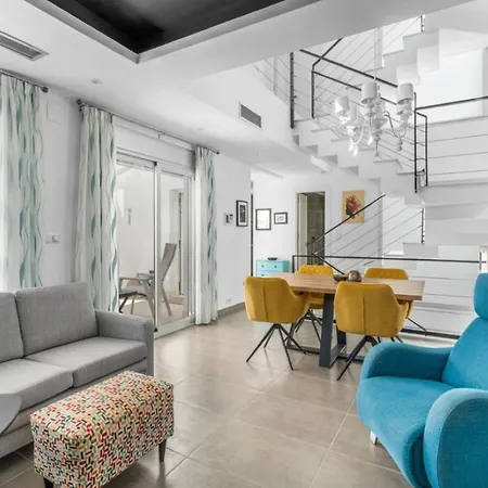 度假居 Modern In With Private Pool