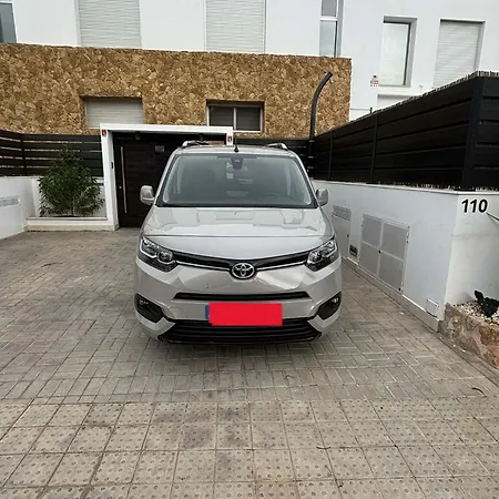 Сasa de vacaciones Modern In With Private Pool *